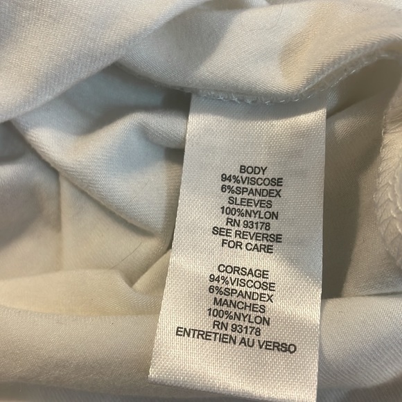 Tahari white T, V neck, with lace, sheer short sleeves, XS - Picture 9 of 12